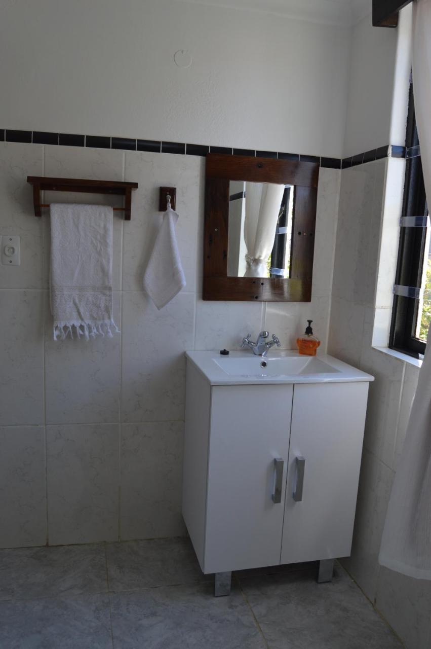 Villelodge Accommodation Lüderitz Exteriör bild
